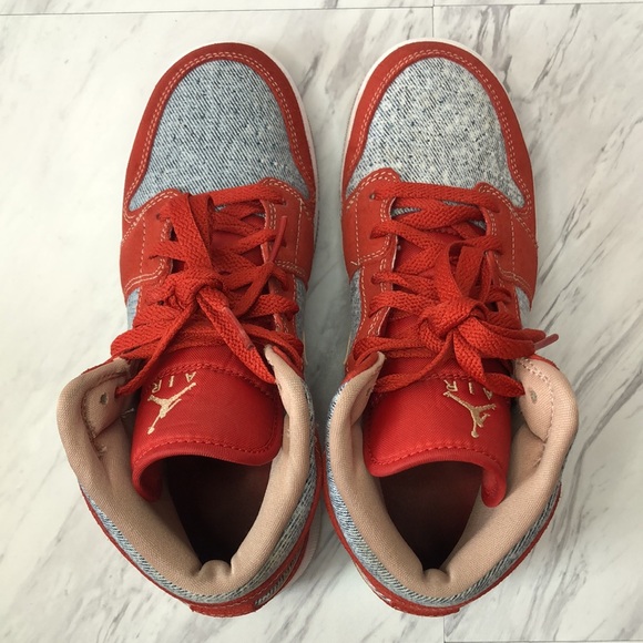 Air Jordan 1 Mid “Denim”, Men’s/Youth Size 5, Women’s 6.5 - Picture 12 of 15